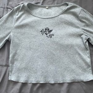 Long sleeve gray shirt with Cupid embroidered